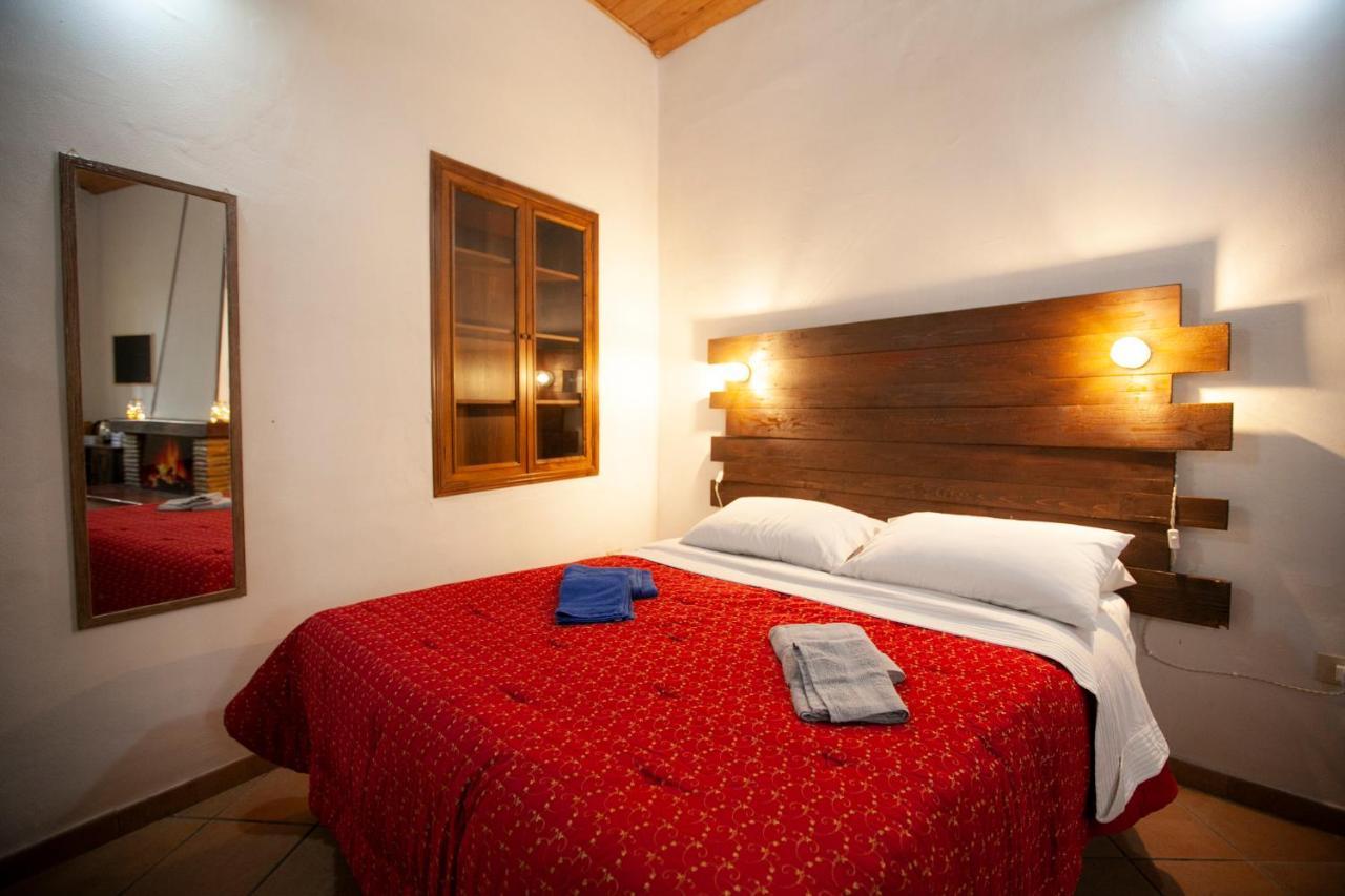 Casa Nena Hotel Nepi Luaran gambar