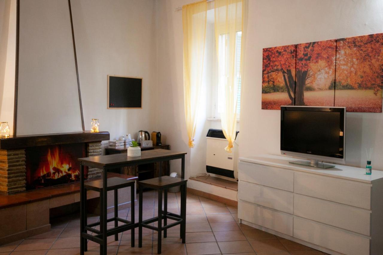 Casa Nena Hotel Nepi Luaran gambar
