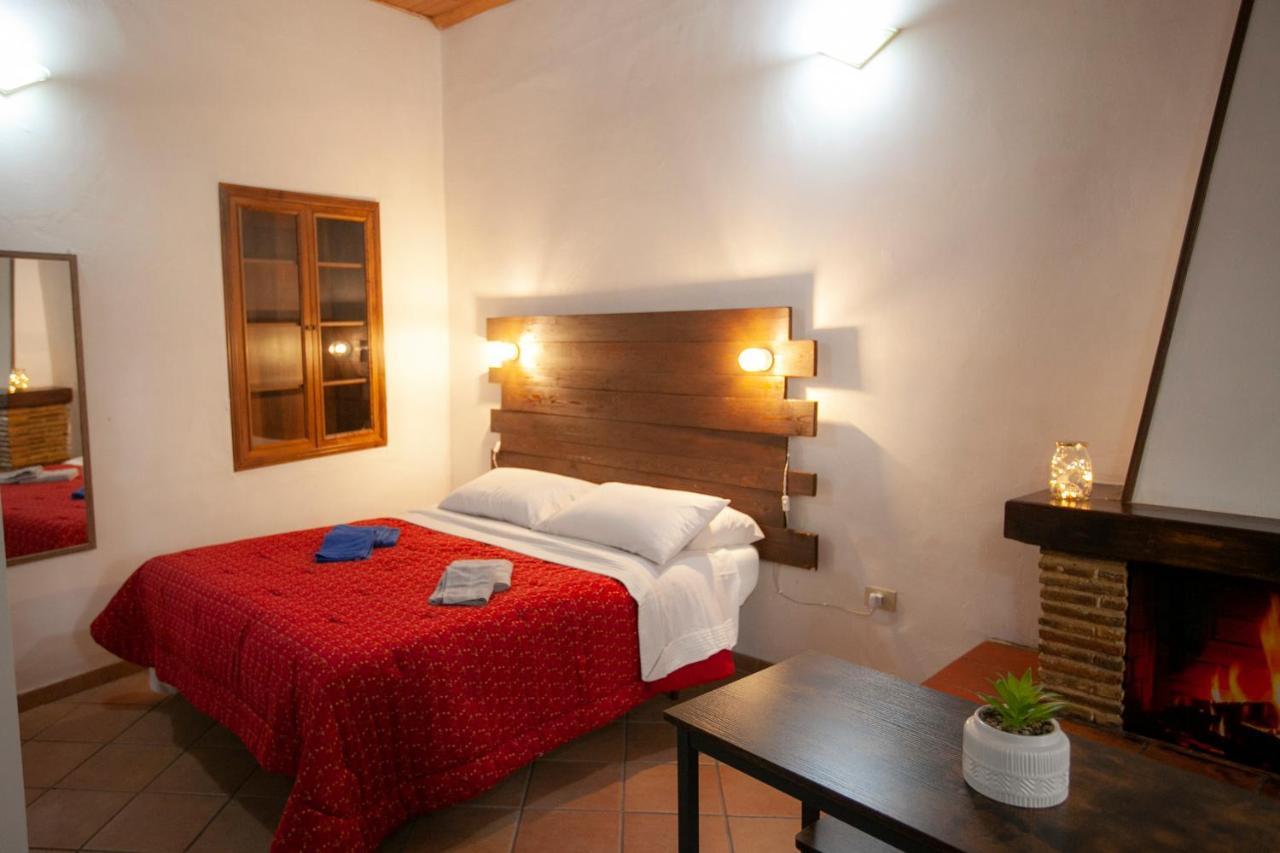 Casa Nena Hotel Nepi Luaran gambar